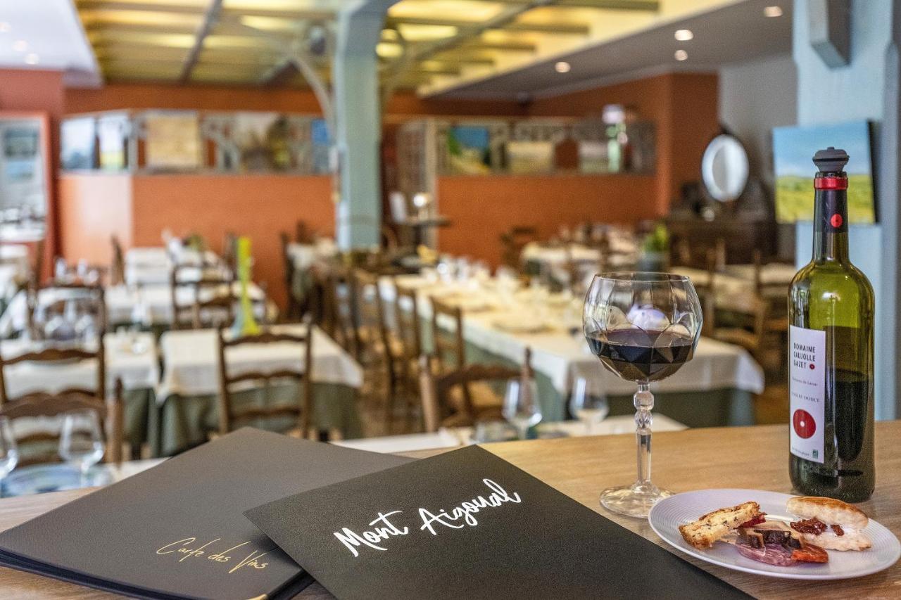 Logis Hotel Restaurant Le Mont Aigoual Meyrueis Exterior photo